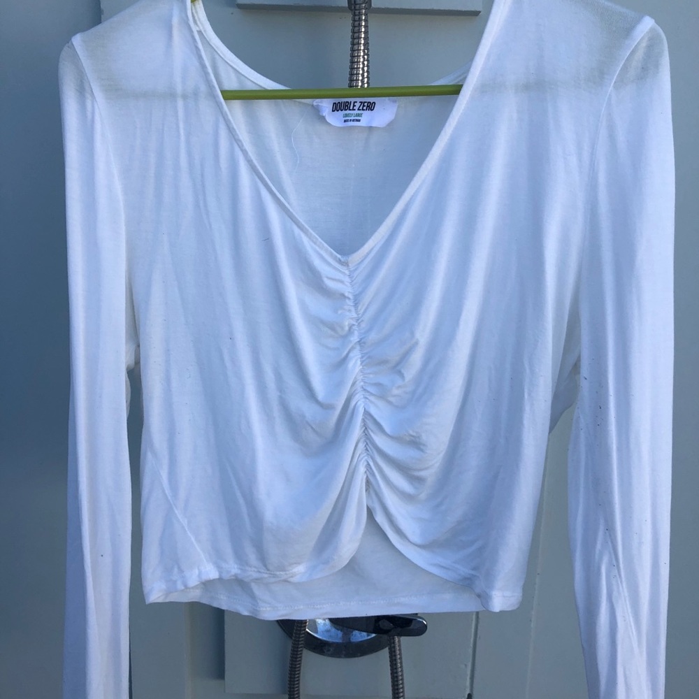 White long sleeve crop top